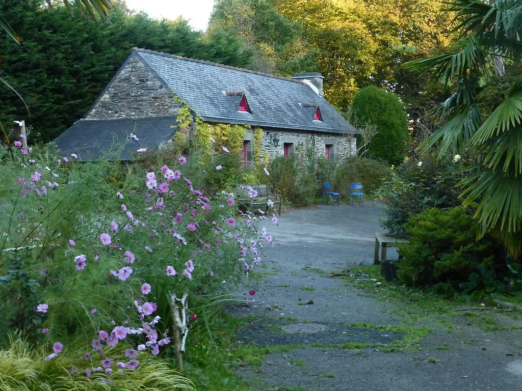 Moulin De Beuzidou Villa Saint-Urbain  Holiday home Saint-Urbain (Finistere)