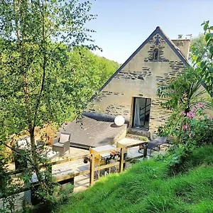 Penty Atypique ,calme Et A Deux Pas Du Centre Châteaulin